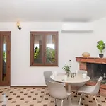 La Dolce Teodoro - Spacious Family Near Beaches & Center بيت للعطل