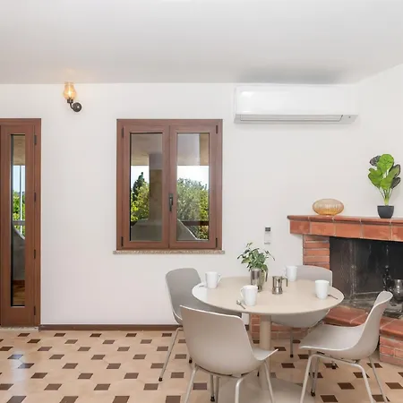 La Dolce Teodoro - Spacious Family Near Beaches & Center Casa de Férias