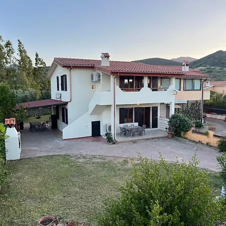 La Dolce Teodoro - Spacious Family Near Beaches & Center *