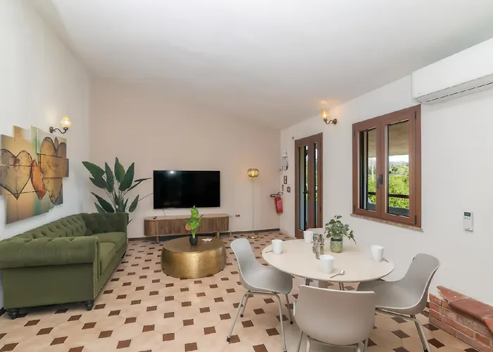 La Dolce Teodoro - Spacious Family Near Beaches & Center Ferienhaus San Teodoro (Sardinia)